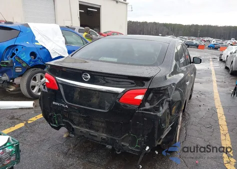 2018 Nissan Sentra S z USA, uszkodzony, nr VIN 3N1AB7AP2JY226490